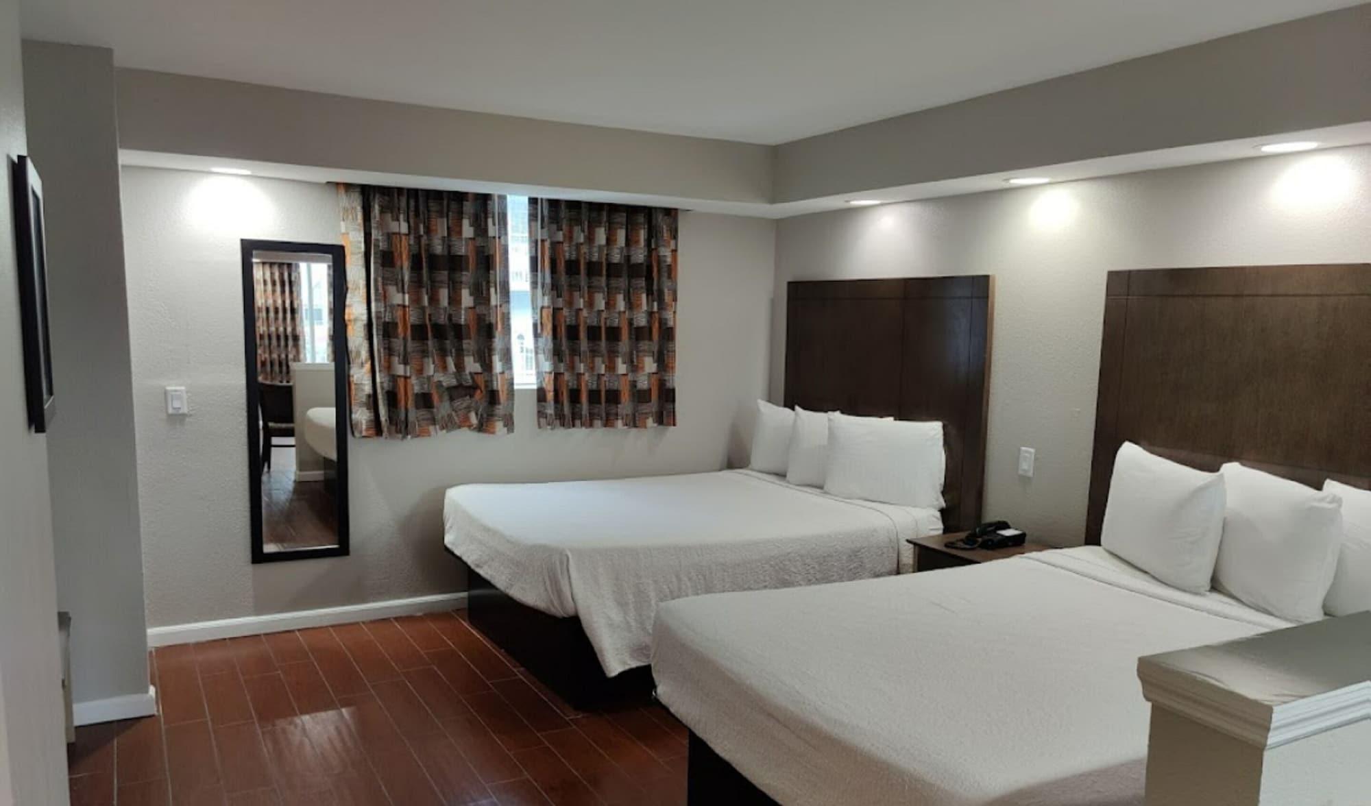 Hotel Boardwalk And 2*