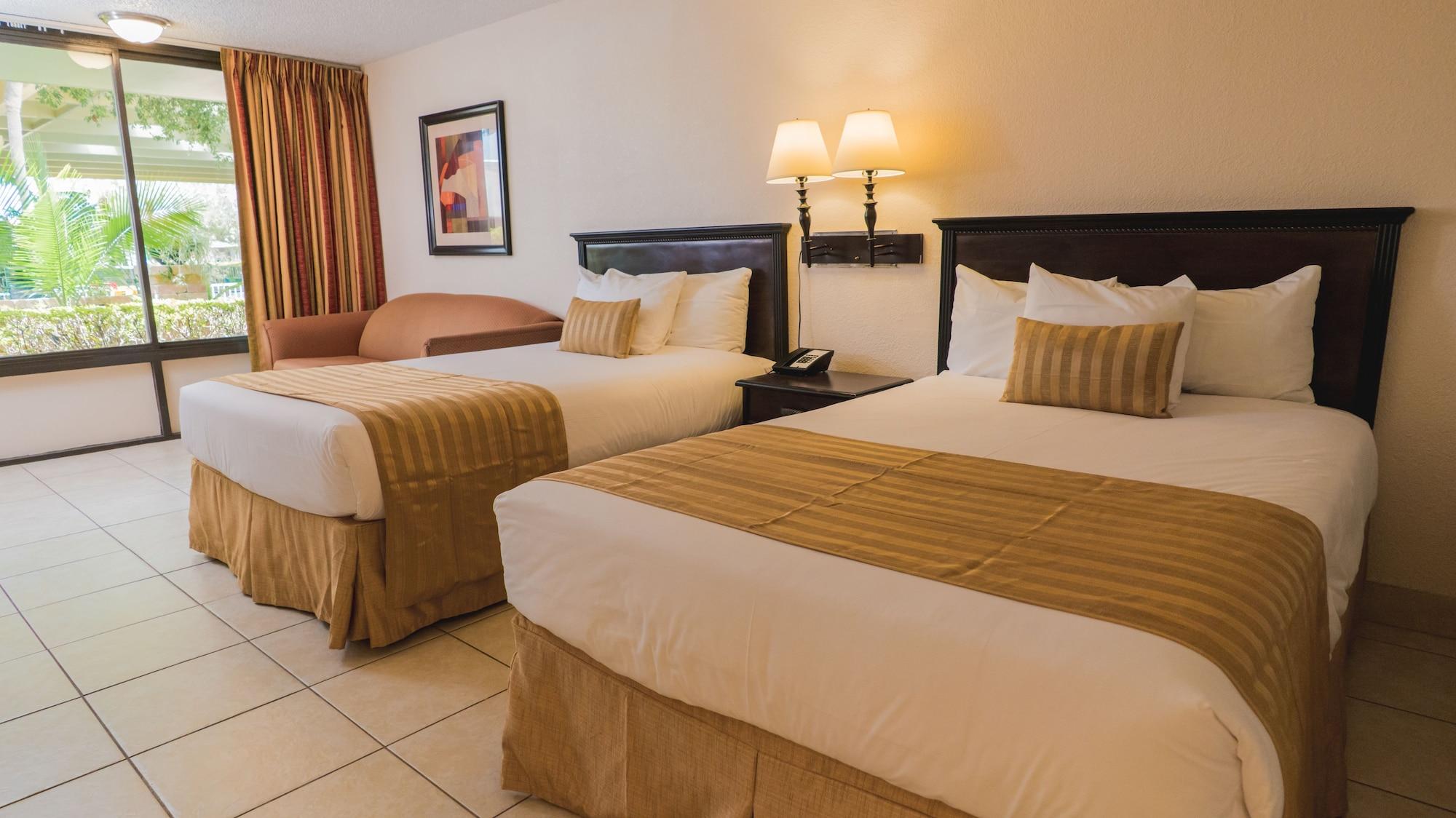 Champions World Resort 3*