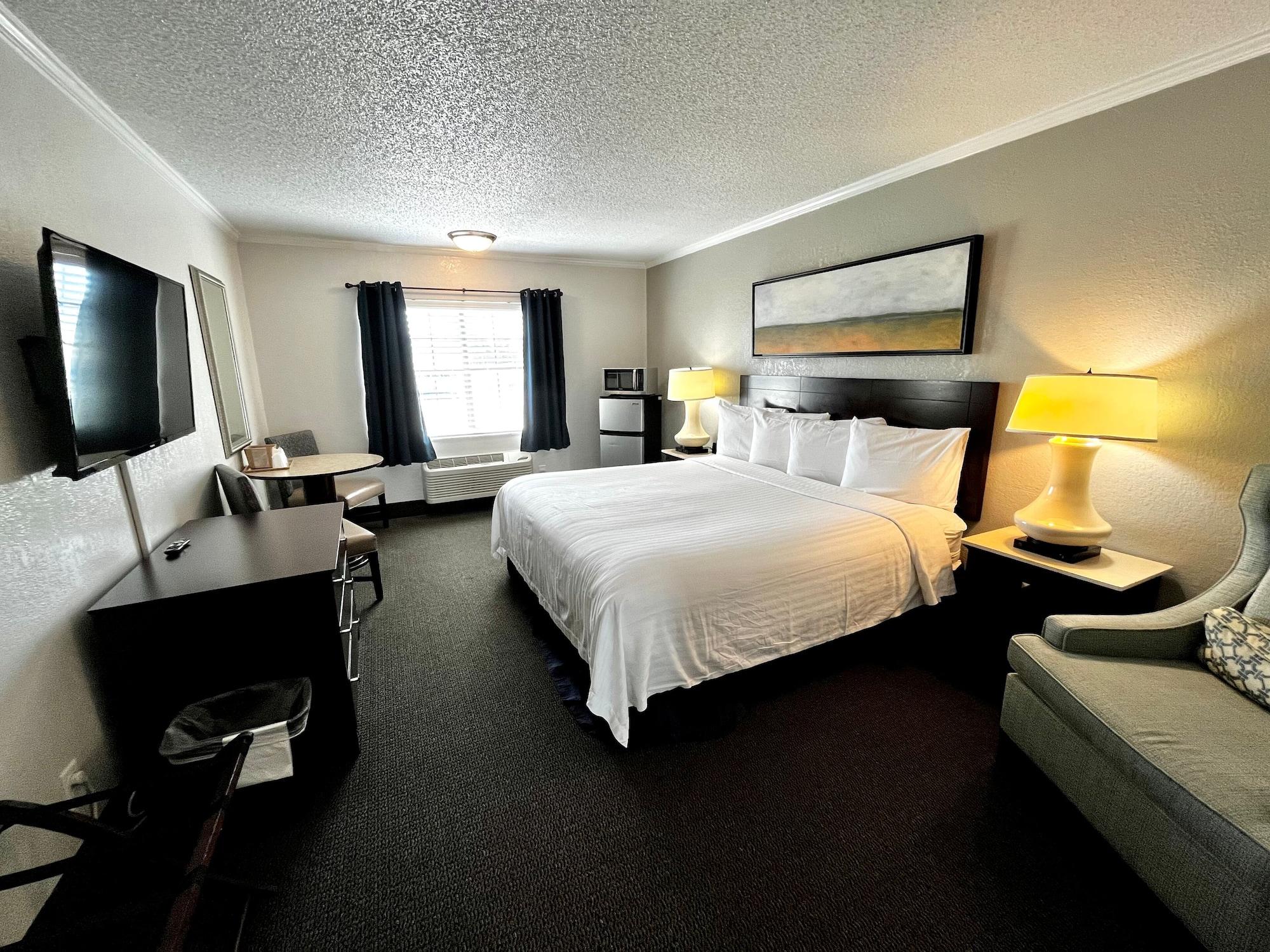At Home Inn - Pensacola Motel 2*