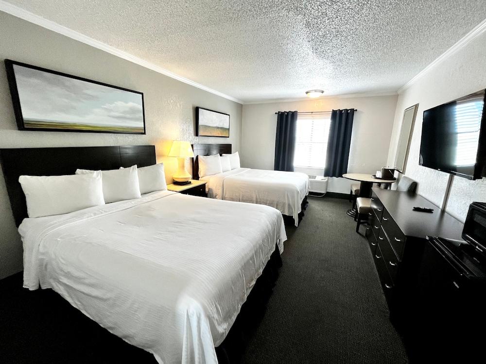 At Home Inn - Pensacola Pensacola