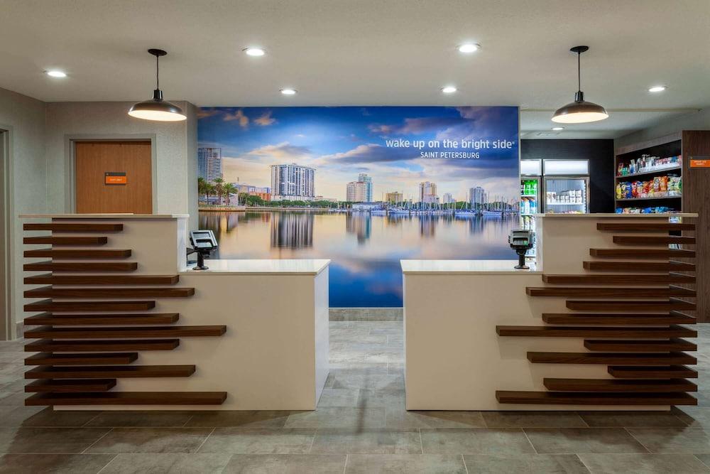 Hotel La Quinta By Wyndham Northeast *newly Renovated 3*