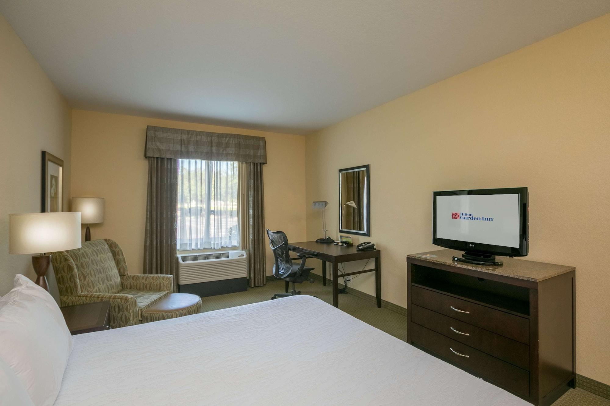 Hilton Garden Hotel 3*