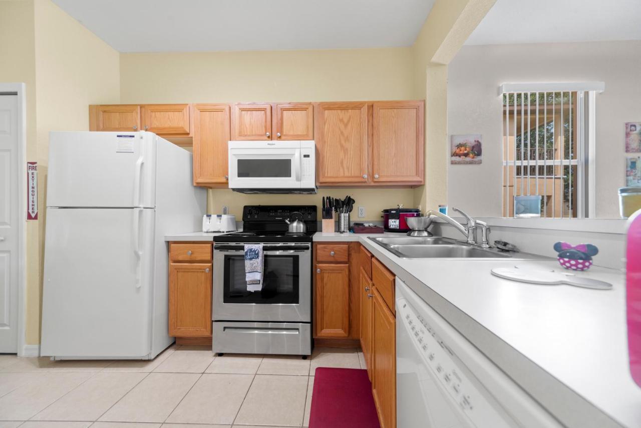 Holiday home 3br Townhouse, Pool & Hot Tub , Near Disney, Game