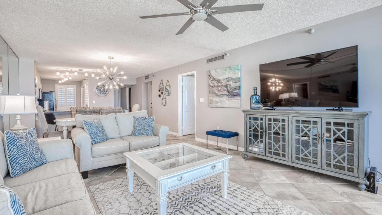 Hidden Dunes Gulfside 502 - Gulf Front And Updated Holiday home