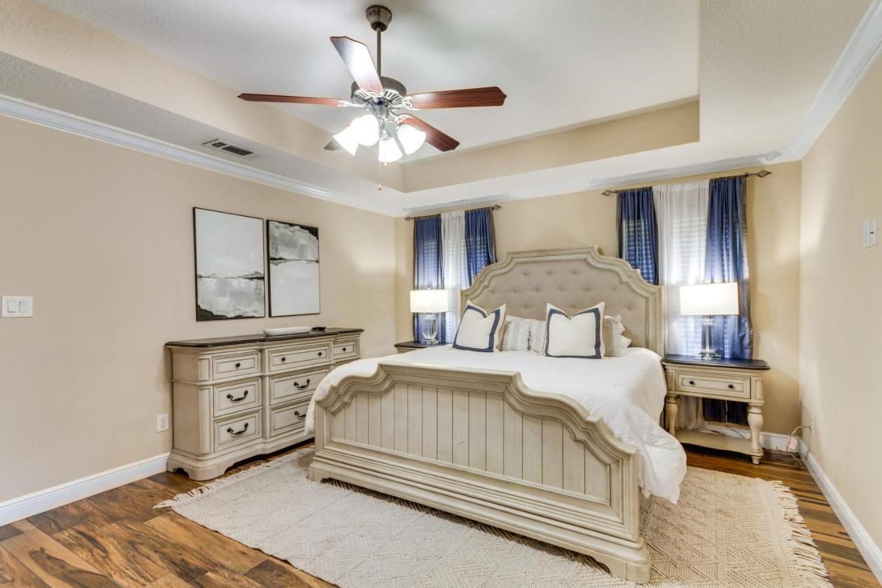 With Private Lanai, 9 Mi To Downtown! Holiday home Pensacola