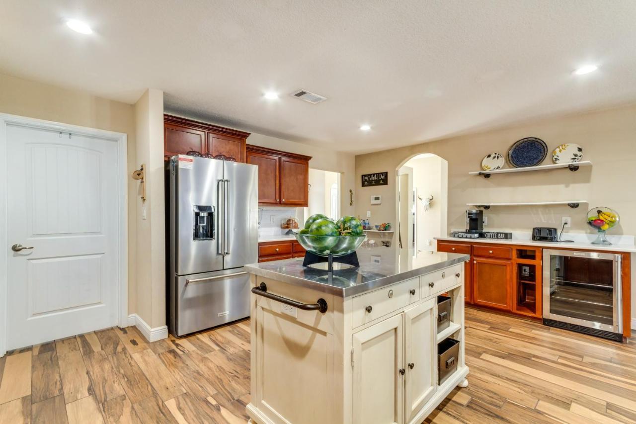 Holiday home With Private Lanai, 9 Mi To Downtown!