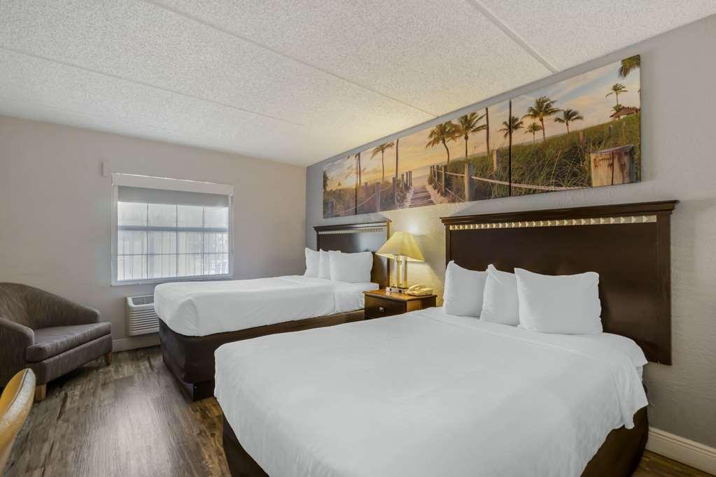 Clarion Pointe Tampa-brandon Near Fairgrounds And Casino