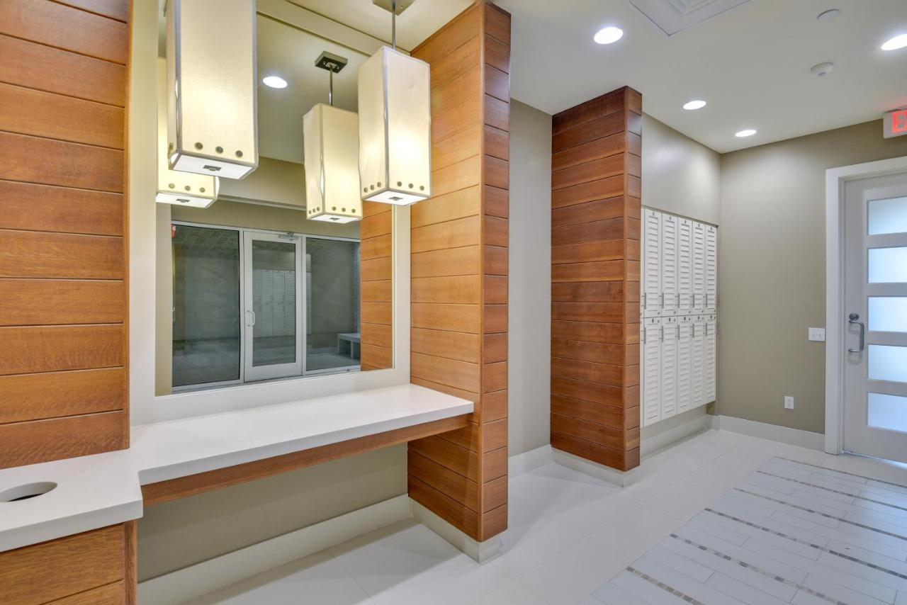 Apartment Luxe - 2 Mi To Daytona Beach!