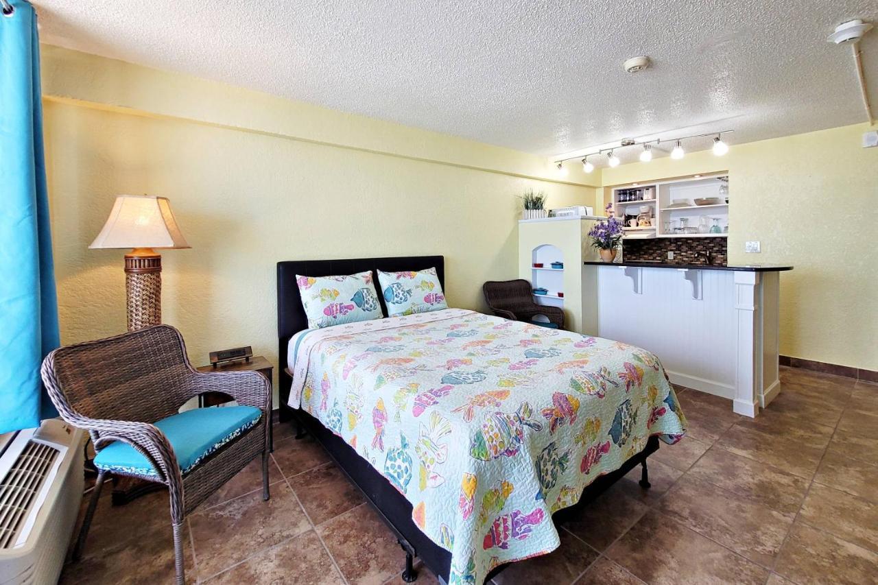 Unit #435 * Daytona Beach Shores