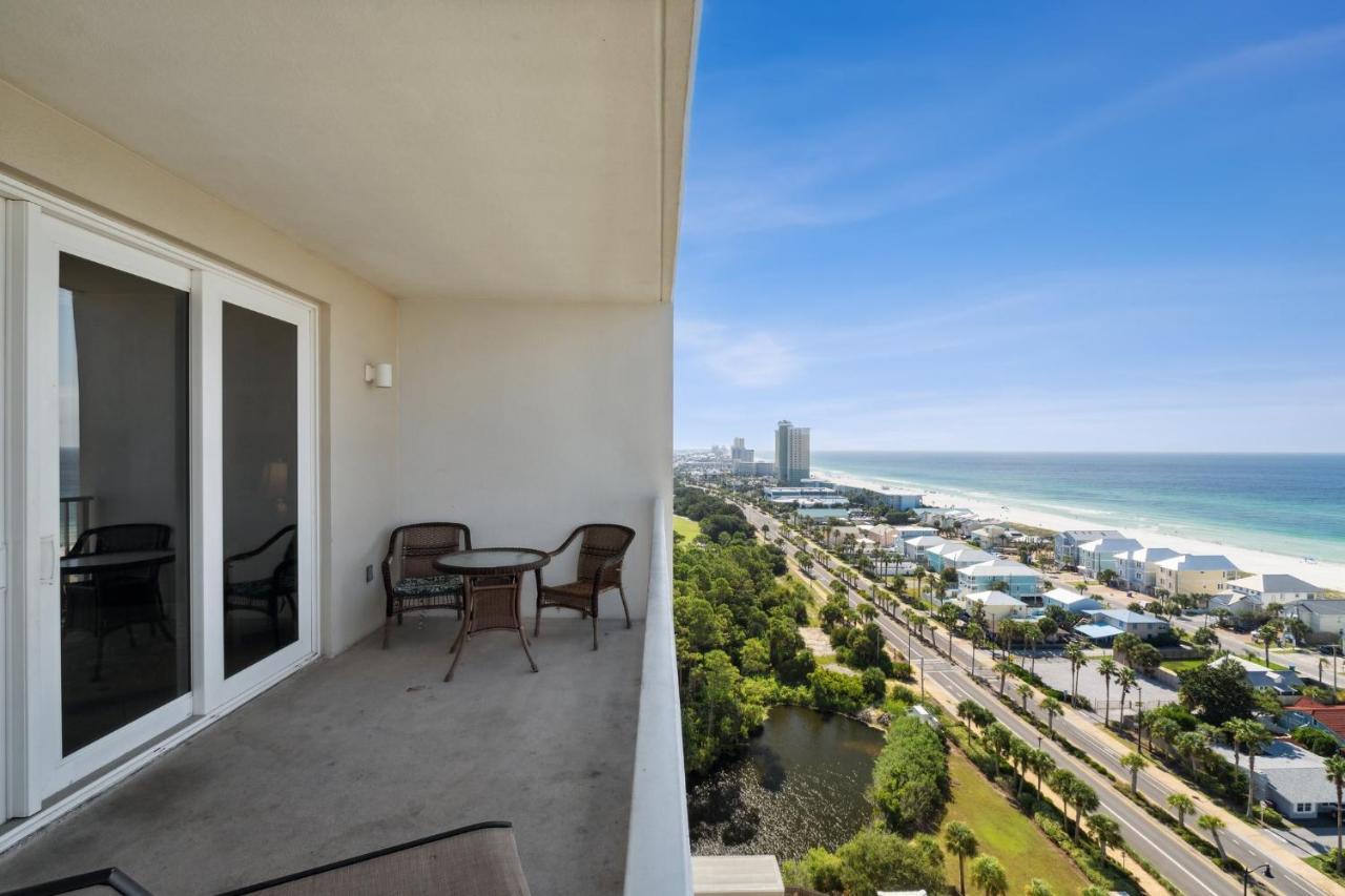 Laketown Wharf #1404 By Nautical Holiday home Panama City Beach