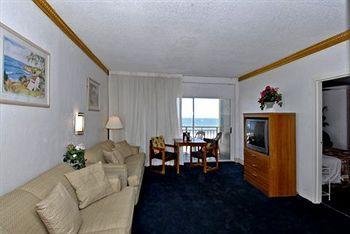 Desert And Suites 3*