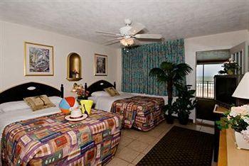 Desert And Suites 3*
