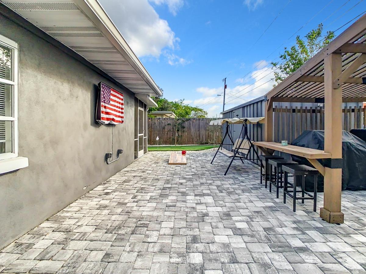 Ami, Img, Dogsitting, Boats, Snorkeling, Fishing, Beach, Bikes, Golf, Hottub, Bbq, Srq Holiday home *