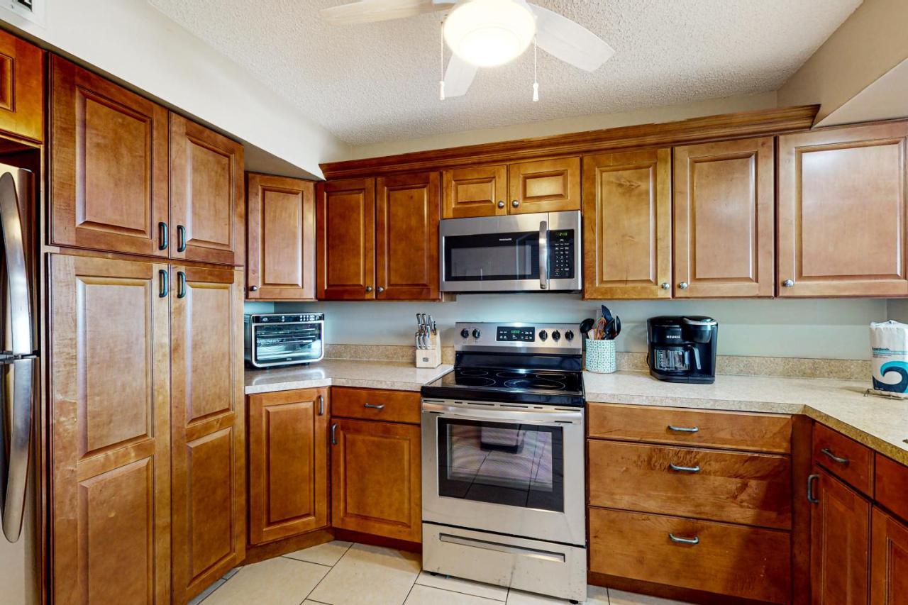 Living - Unit #504 *