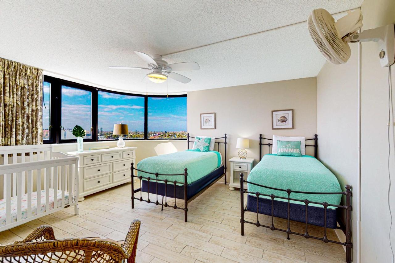 Apartment Living - Unit #504 Daytona Beach