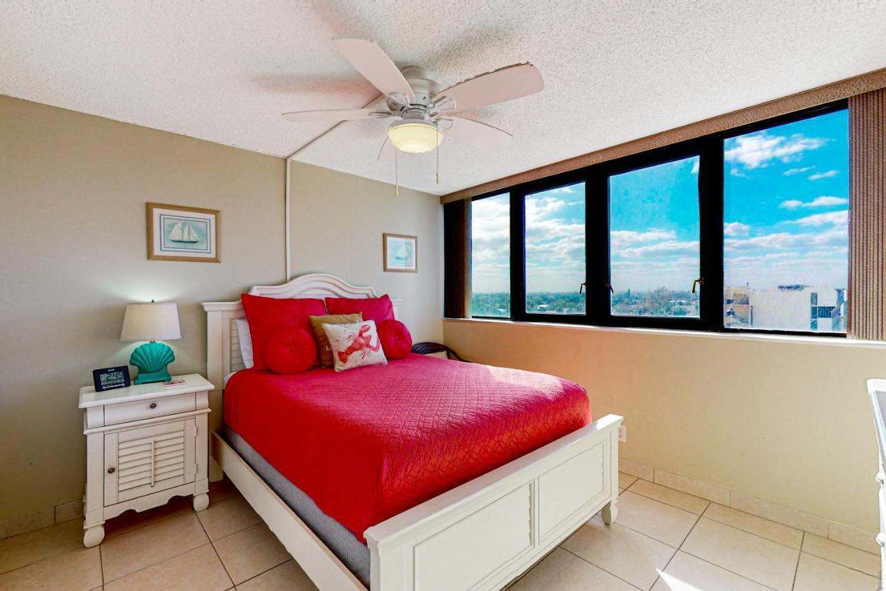 Apartment Living - Unit #504 *