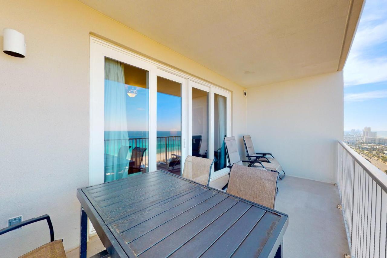 Laketown Wharf 1703