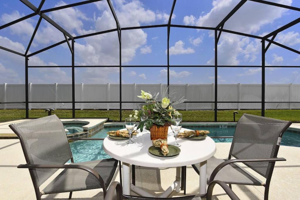 Sunny Pool In Gated Near & Golf -630 * Davenport