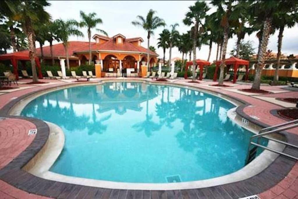 Sunny Pool In Gated Near & Golf -630 *