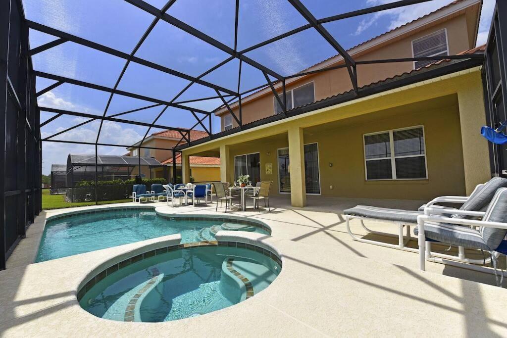 Holiday home Sunny Pool In Gated Near & Golf -630 Davenport