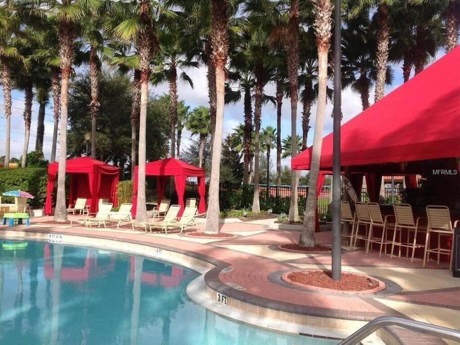 Sunny Pool In Gated Near & Golf -630 Davenport