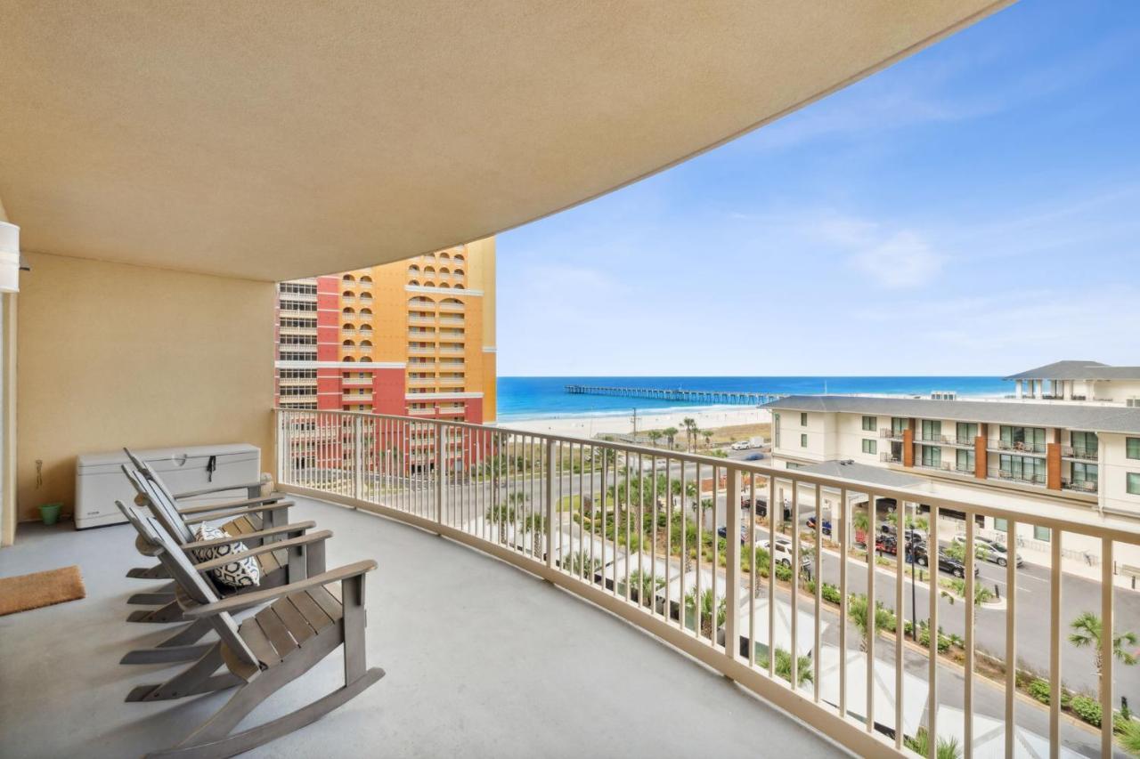 Calypso 3-607 Apartment *