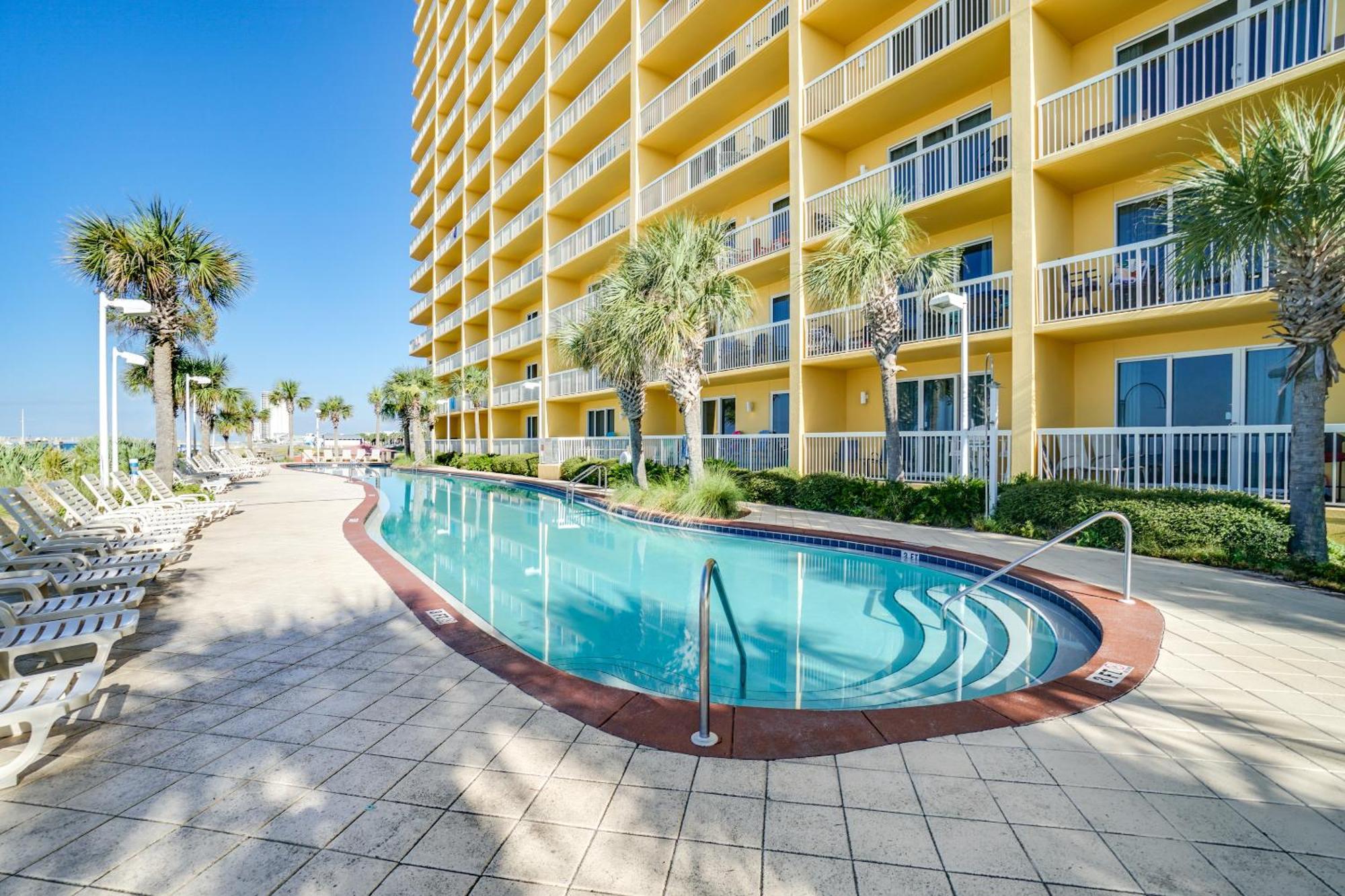 Apartment Calypso Towers *