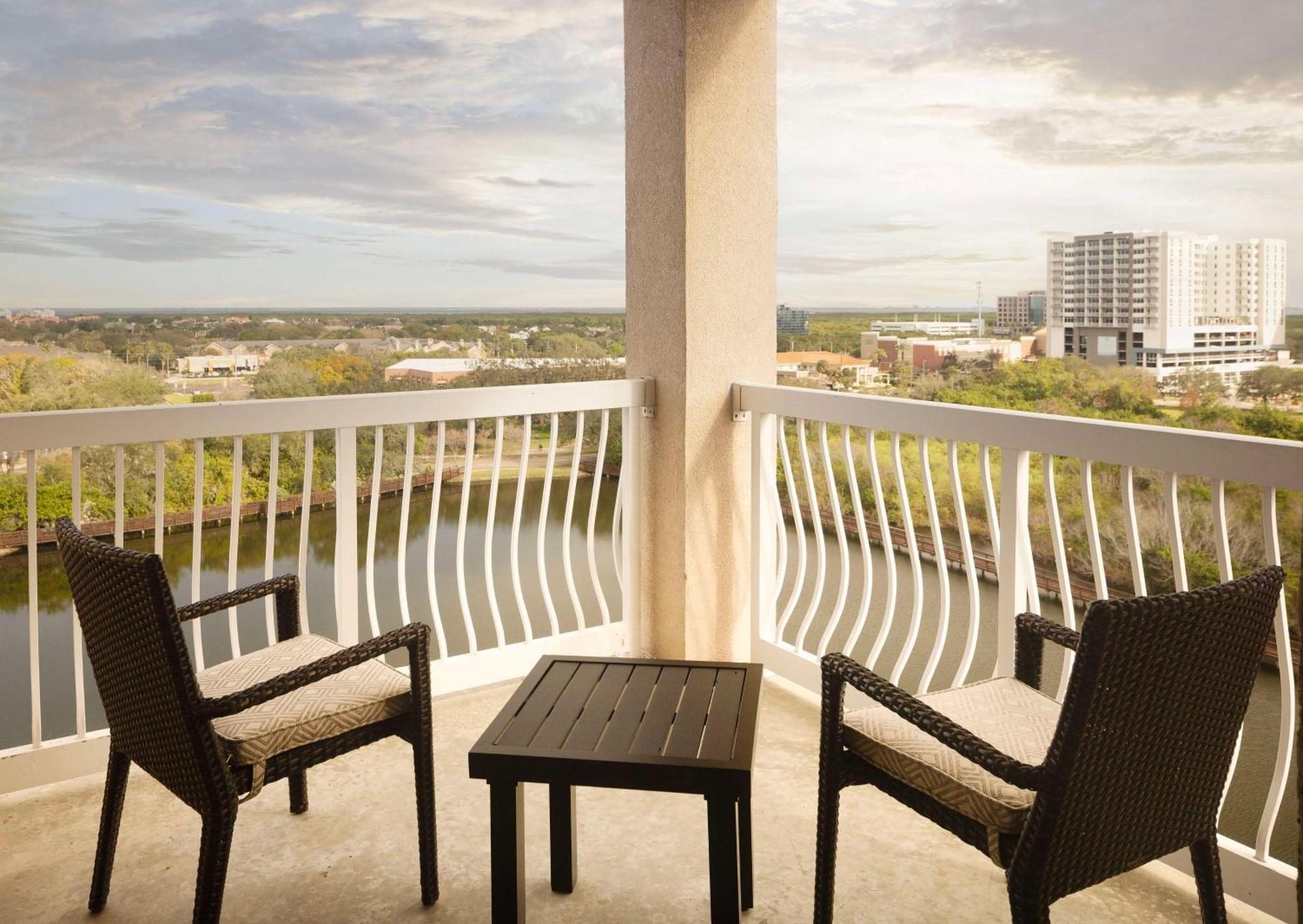 Hilton Carillon Park