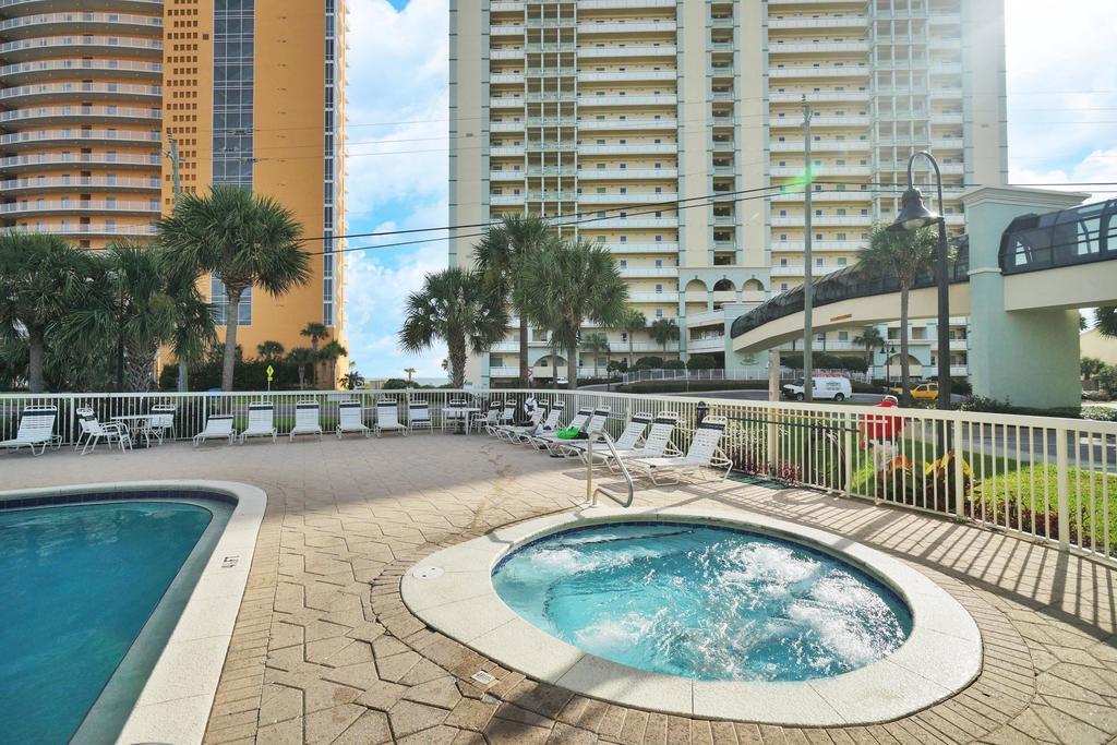 Celadon By Panhandle Getaways *