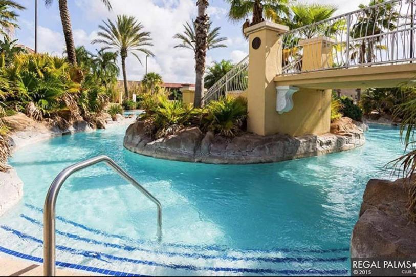 At Regal Palms-4 Bedroom3.5 Bath Townhouse Apartment Davenport