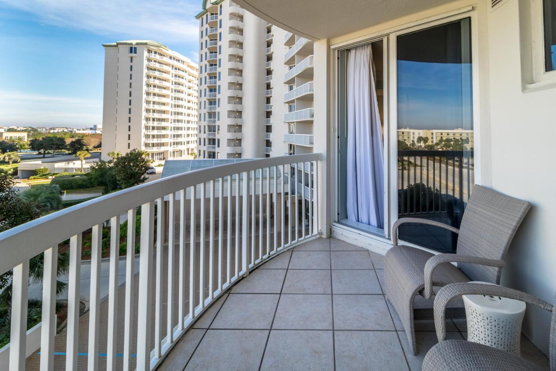 Holiday home St Maarten 508 A Beautiful Luxury Front 3 Bedroom 5th Floor With Amenities *