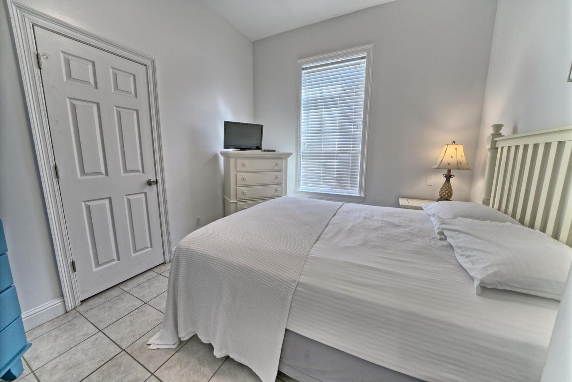Aparthotel Pineapple Laguna Beach