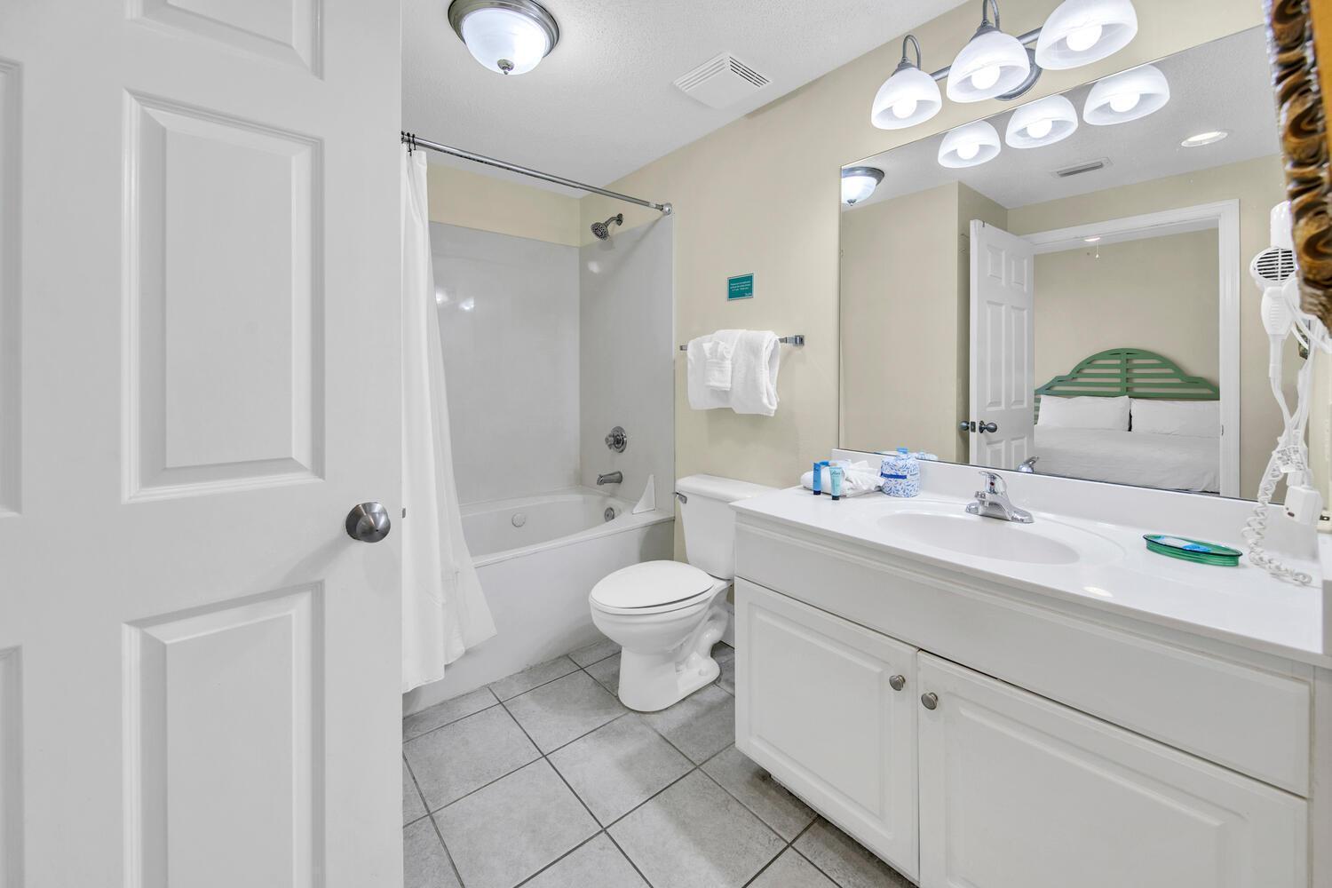 Aparthotel Majestic Towers 1-1615 Panama City Beach