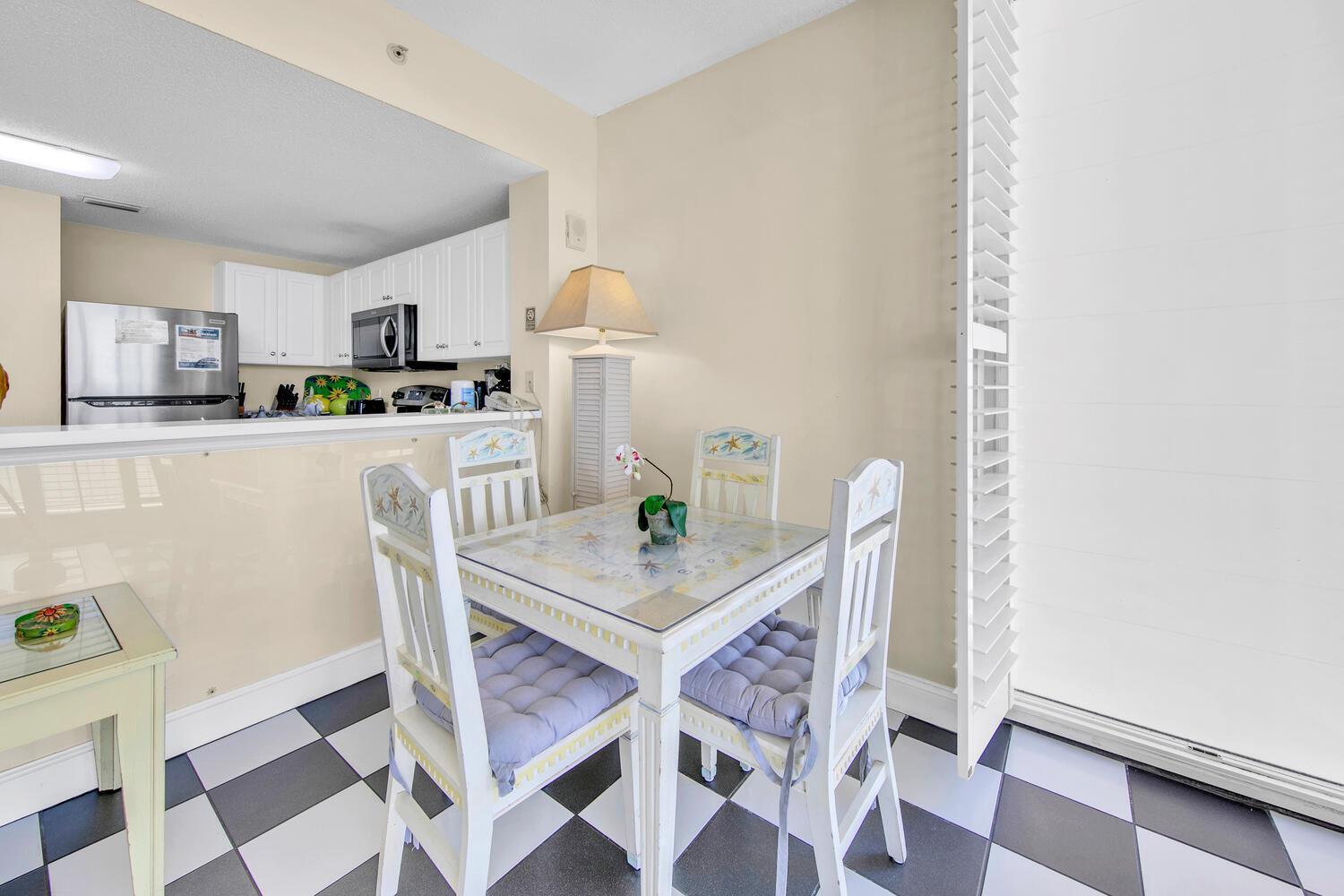 Aparthotel Majestic Towers 1-1615 Panama City Beach