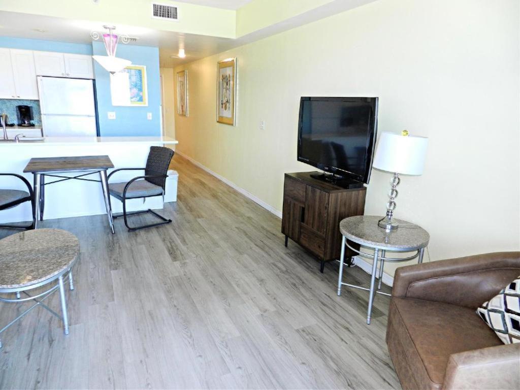 Vacation In Comfort And Luxury 1br Oceanfront -wyndham Ocean Walk 703 Apartment Daytona Beach
