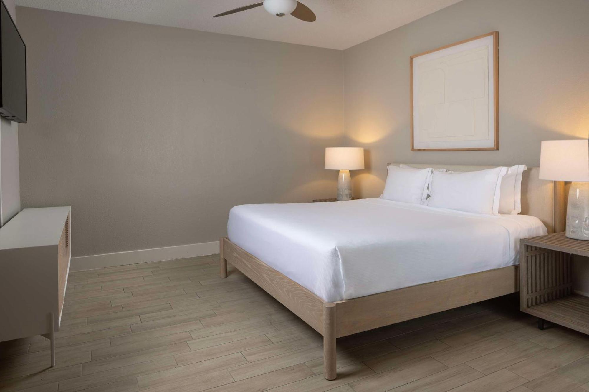 Resort Hilton Daytona (adults Only)