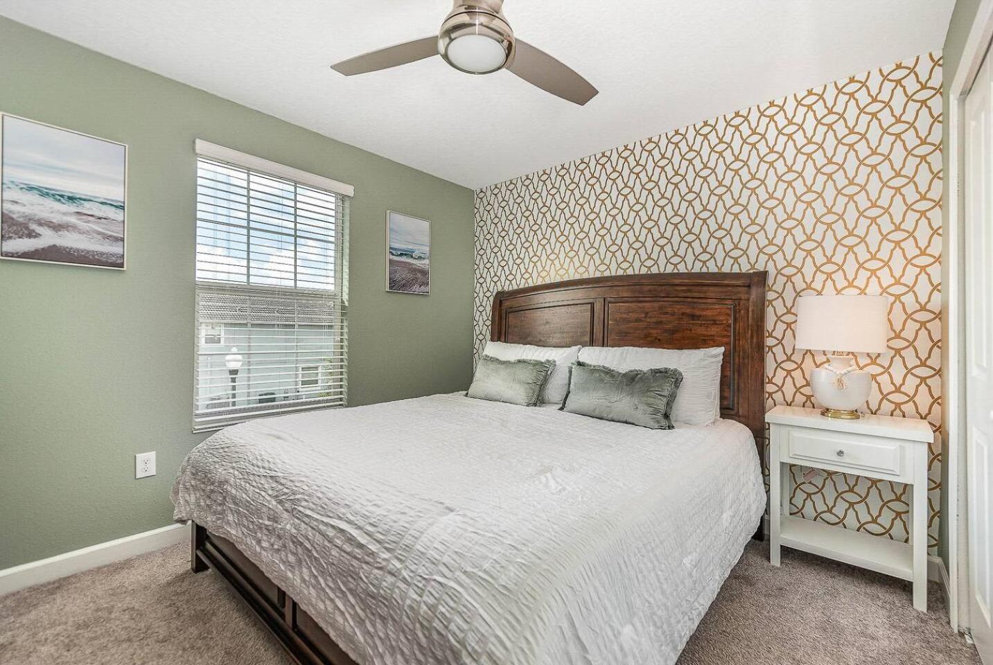 Villa Willy Wonka's Within Minutes Of Davenport