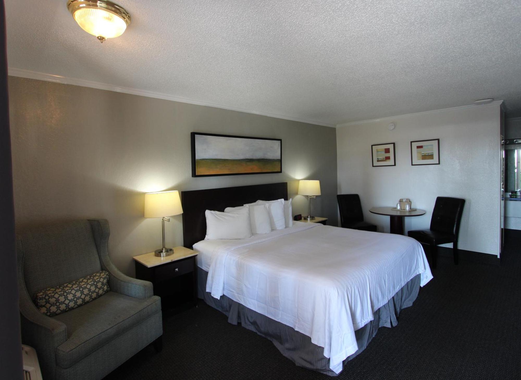 Motel At Home Inn - Pensacola