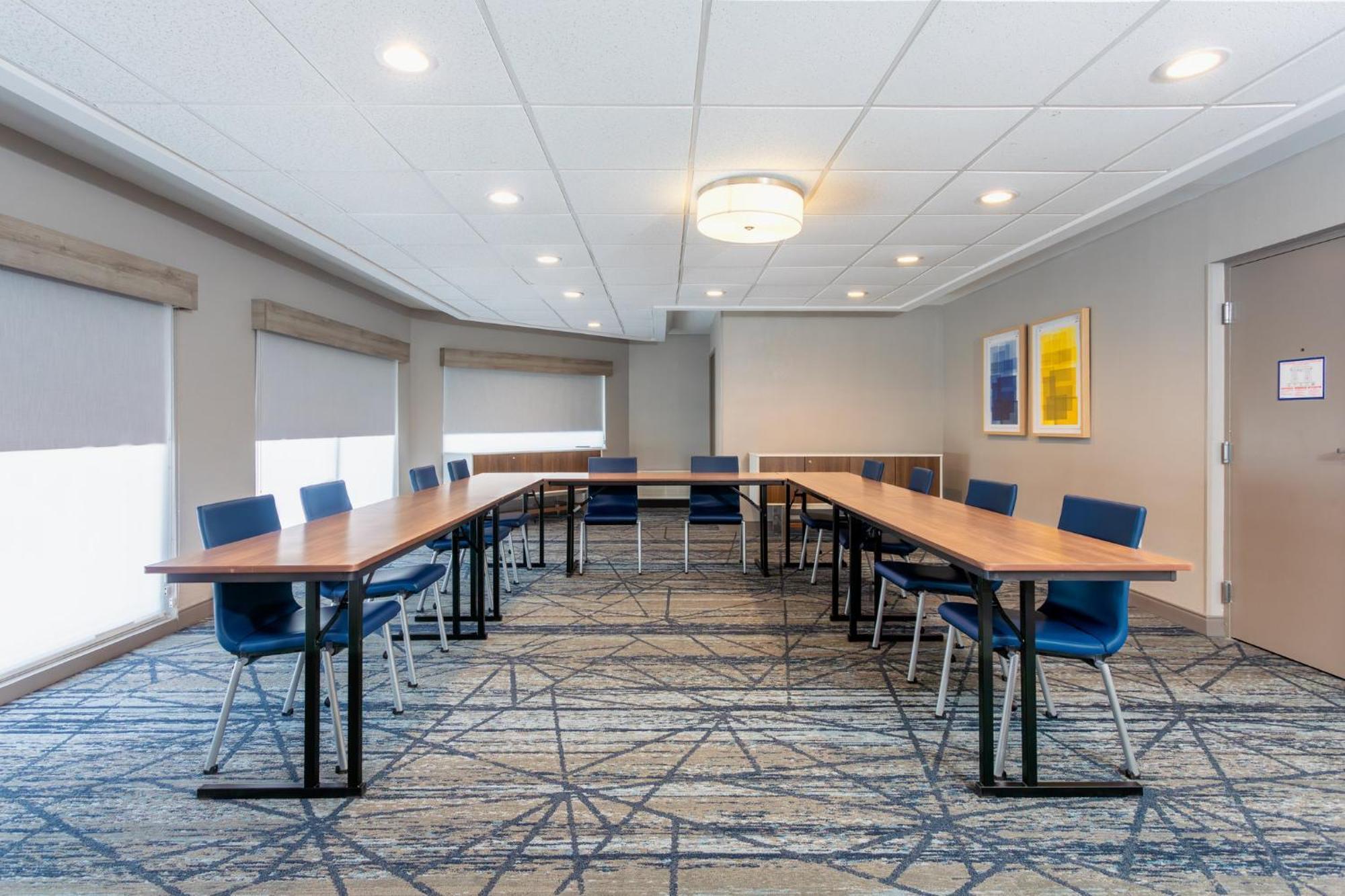 Express Clearwater East - Icot Center By Ihg Hotel