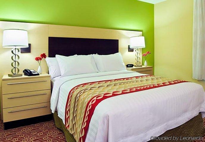 Towneplace Westshore/airport Hotel 3*