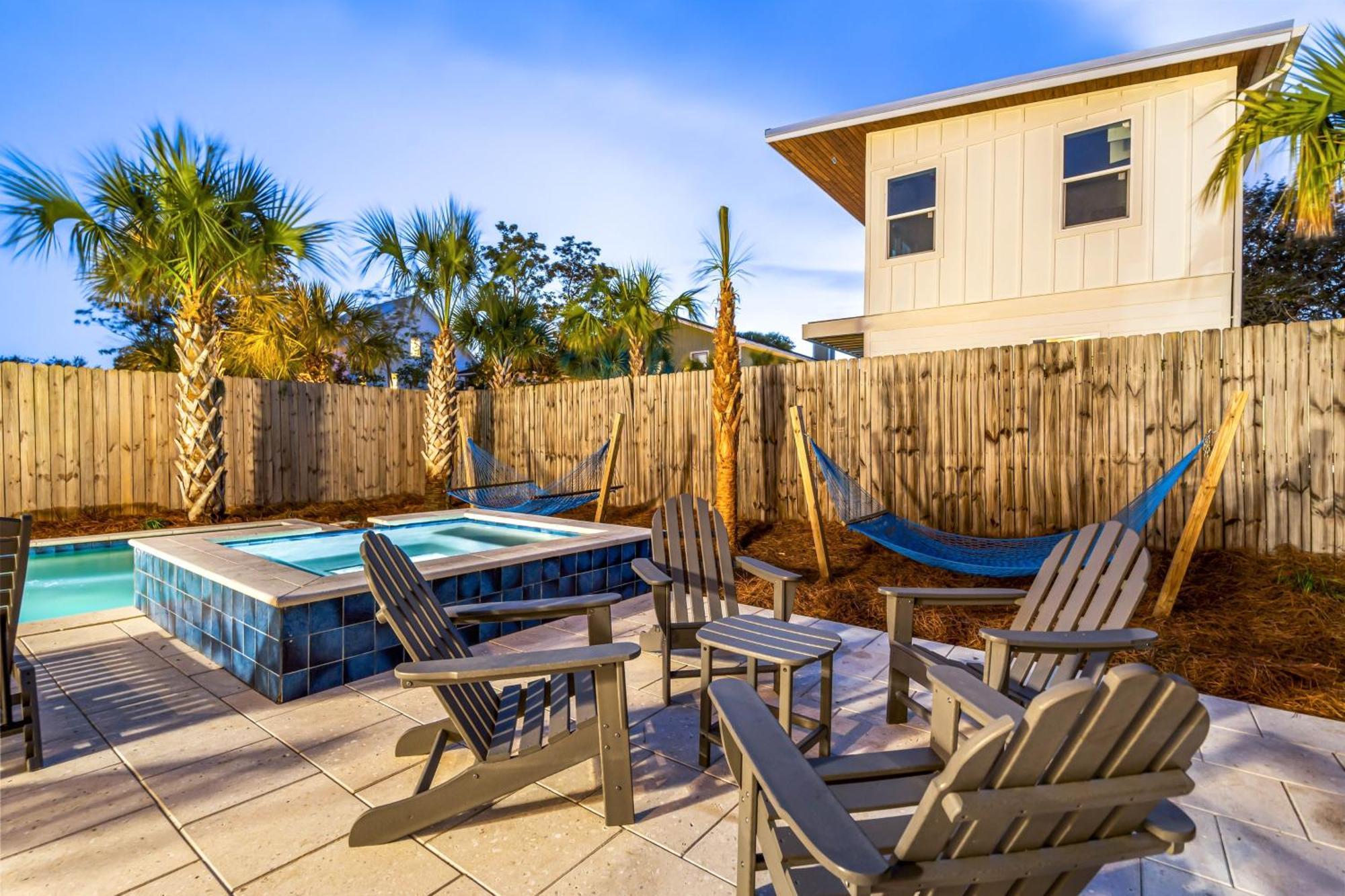 Holiday home Four Suns By Avantstay 5 Mins To Beach Occ 20 Arcade Game Ping Pong Bbq Pool Destin