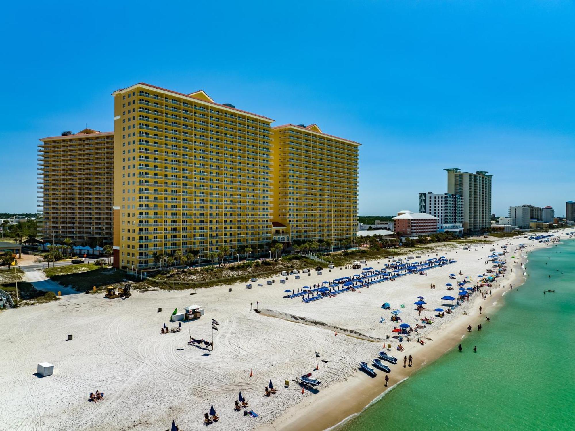 Calypso 3-607 Apartment *