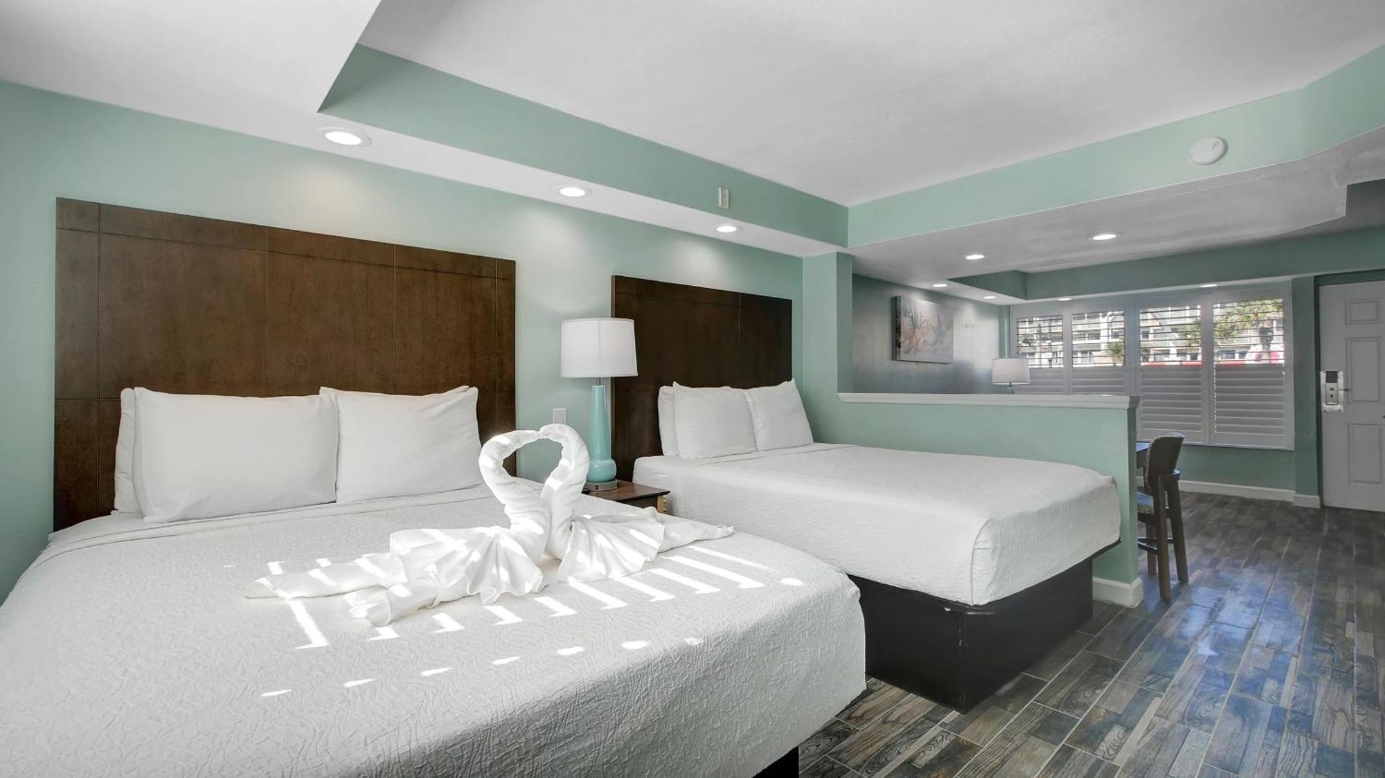 Hotel Boardwalk And 2*