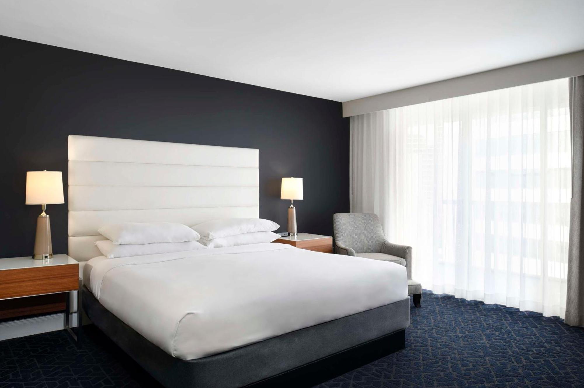 Hotel Riverwalk 4*