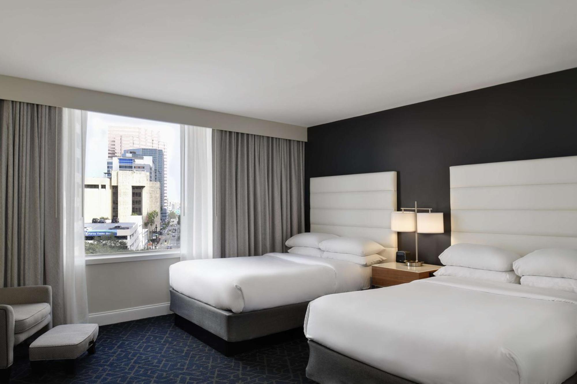 Hotel Riverwalk Tampa
