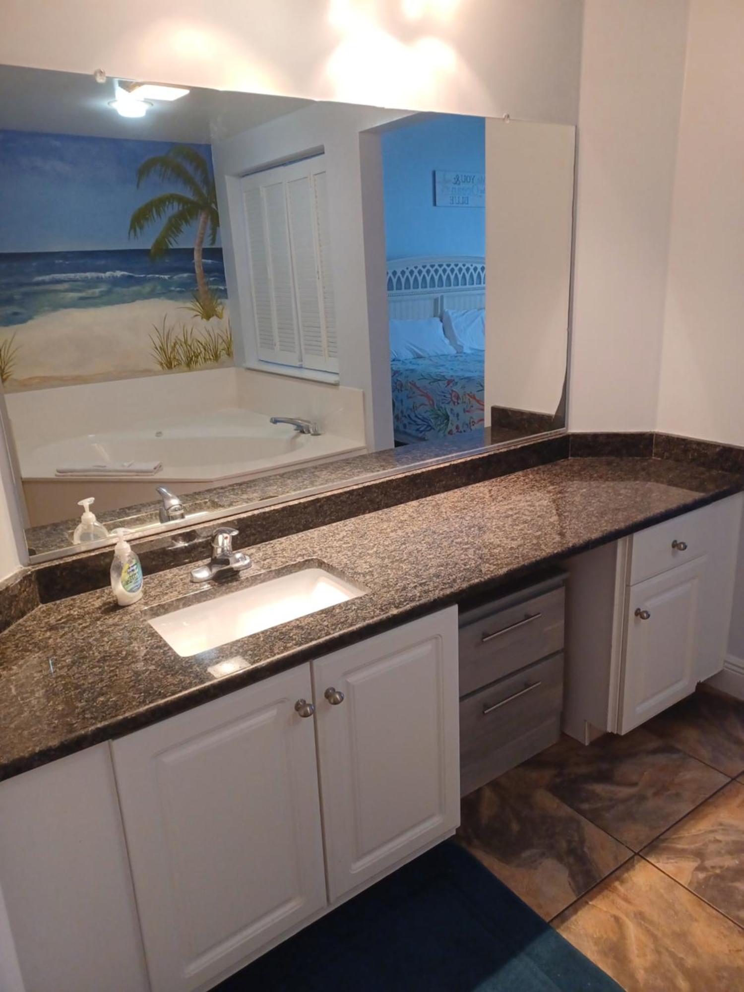 Ocean Walk - Dramatic 3 Bedroom Ocean Front View Daytona Beach
