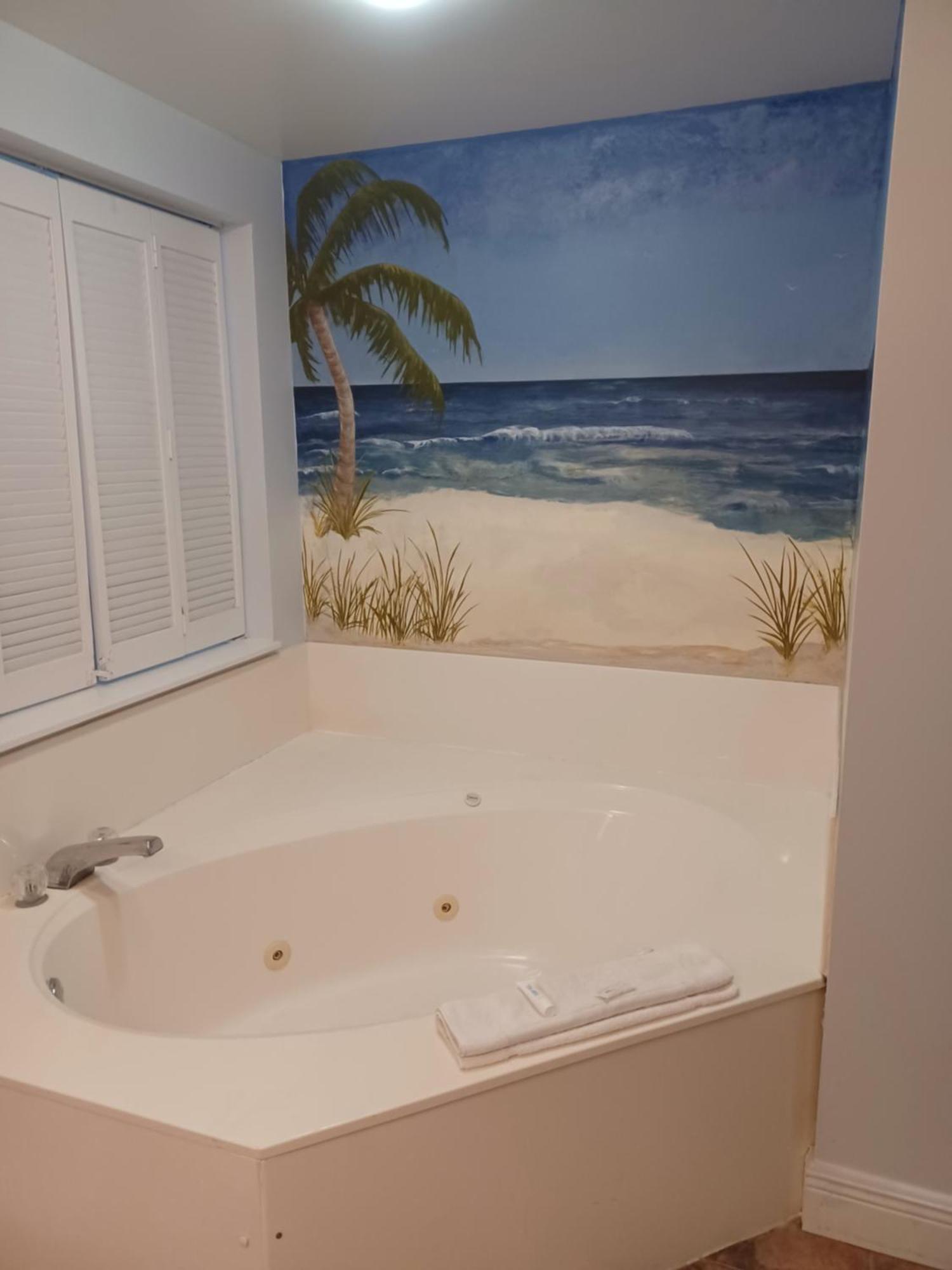 Ocean Walk - Dramatic 3 Bedroom Ocean Front View Daytona Beach