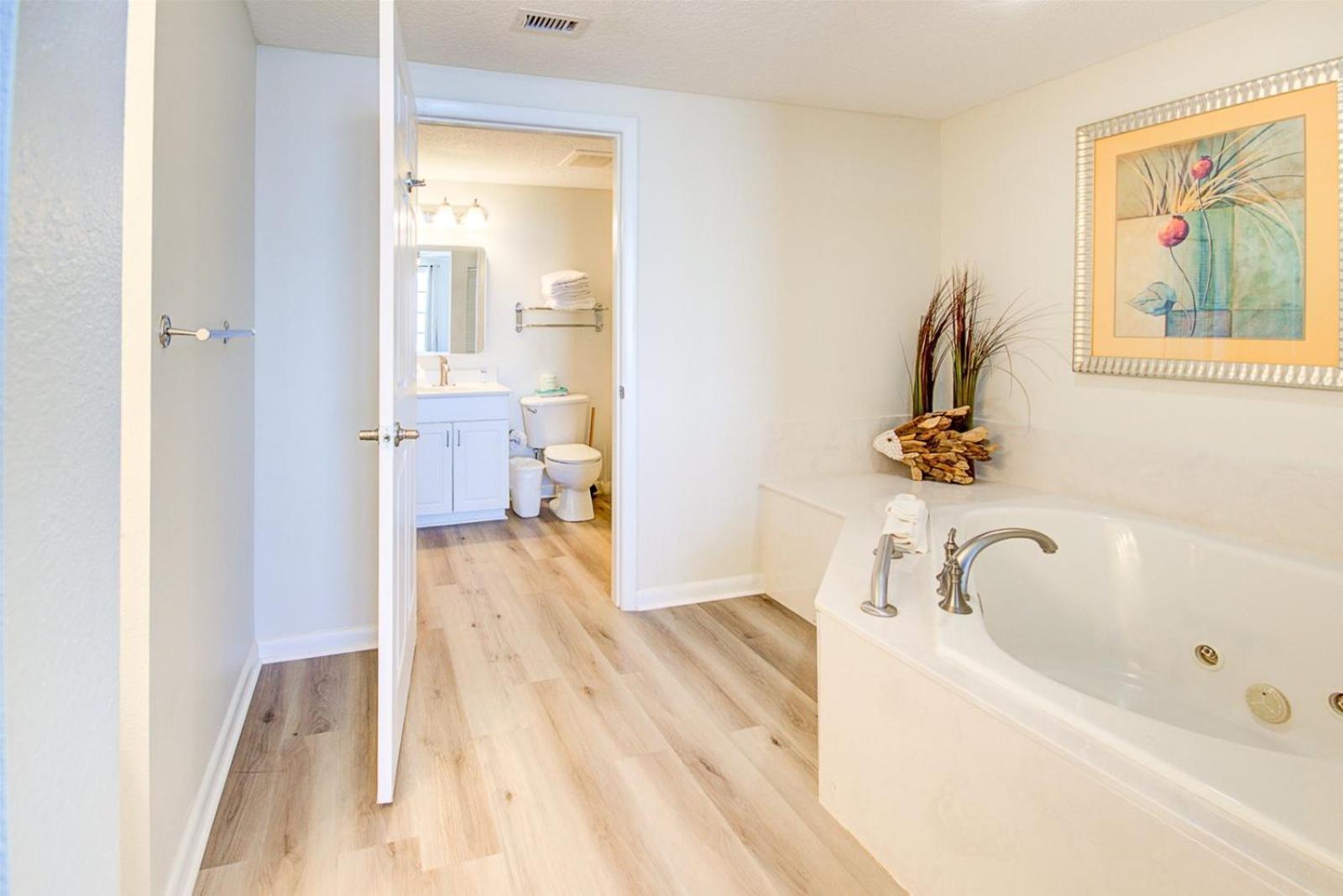 Unit 2223 Ocean Walk - 3 Bedroom Ocean Front Daytona Beach