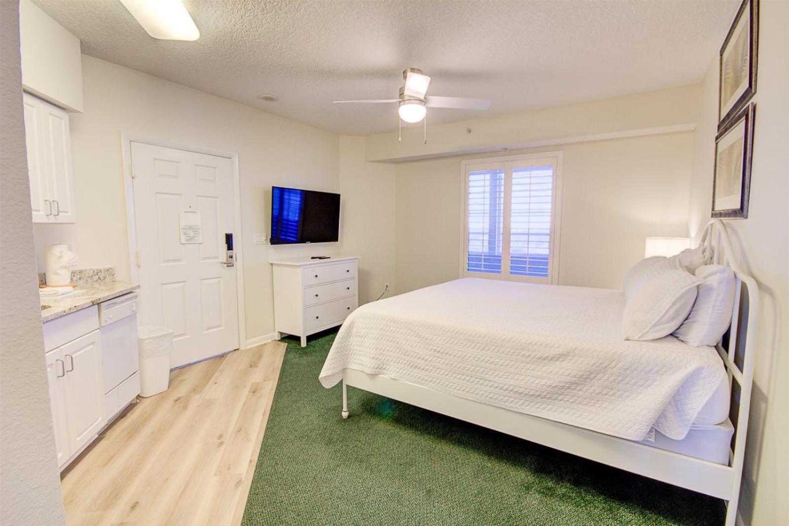 Unit 2223 Ocean Walk - 3 Bedroom Ocean Front Holiday home