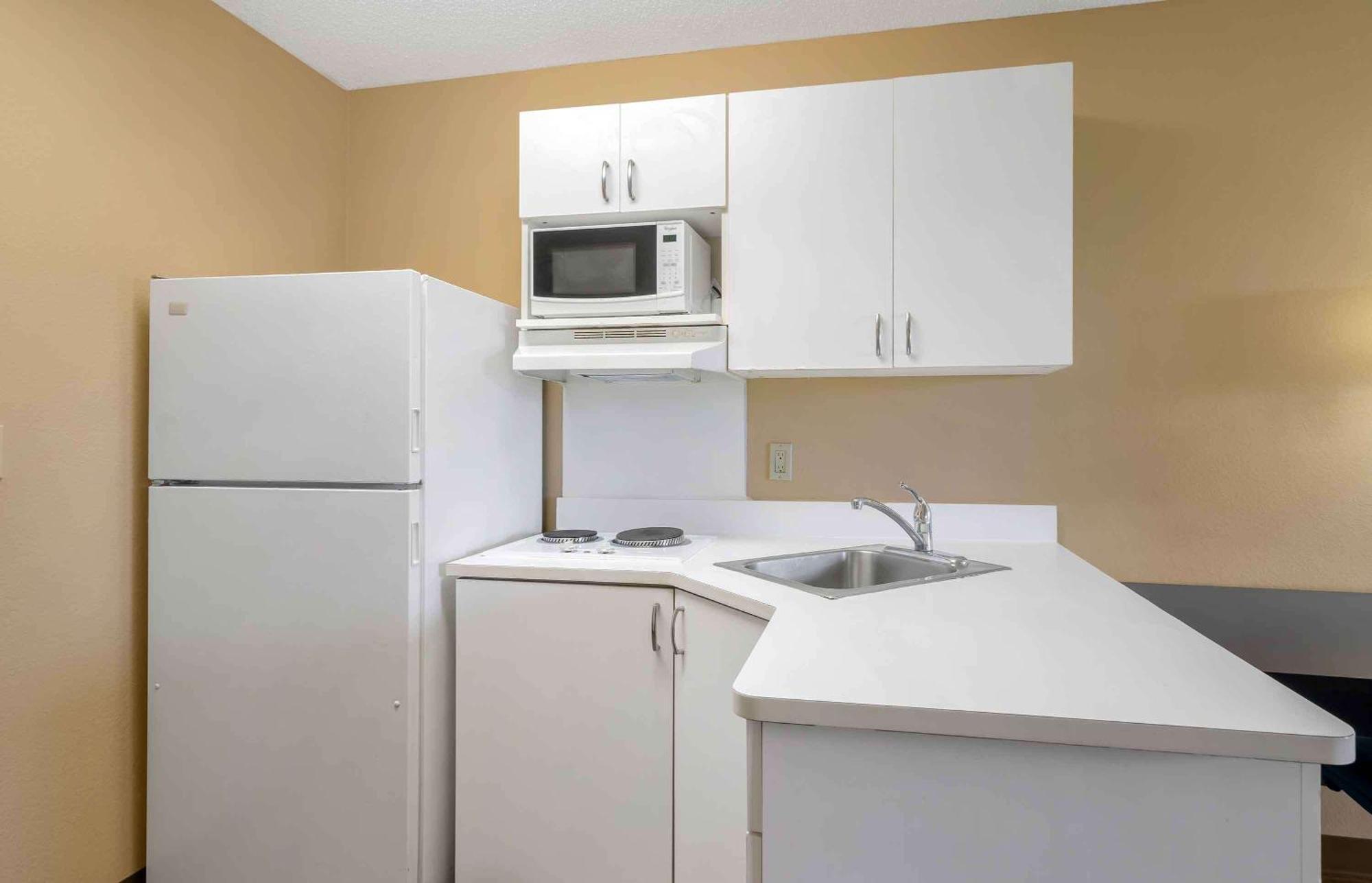 Extended America - St Petersburg - Clearwater - Executive Dr Hotel Largo
